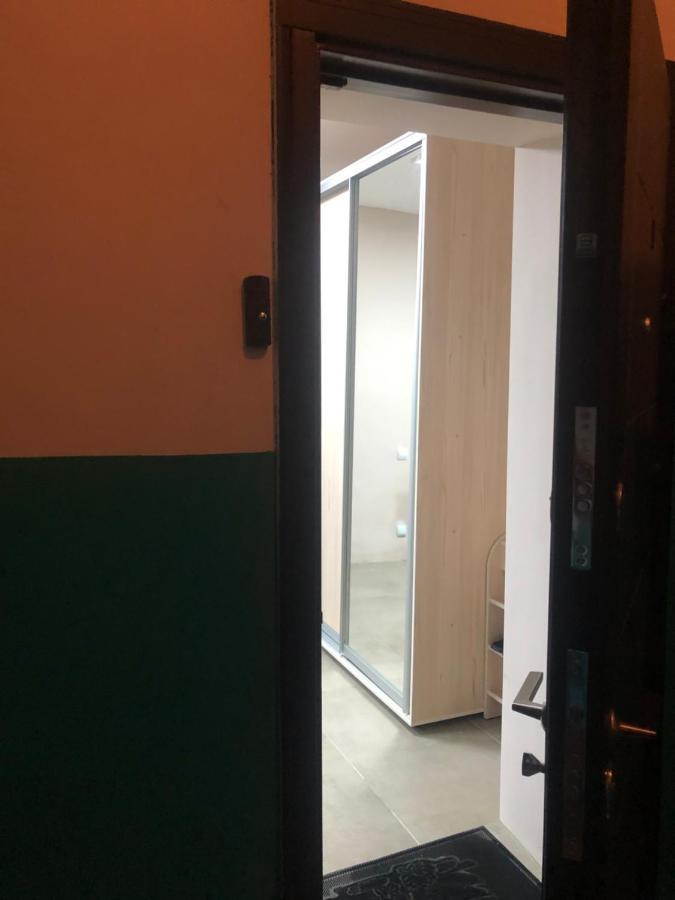 Nigoyana,23 Apartment Вокзал Днепр ภายนอก รูปภาพ